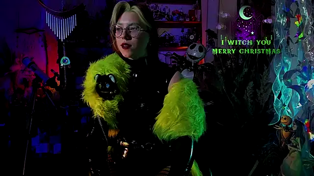 Scarlett Wanner online show from December 2024 08:00:01 PM