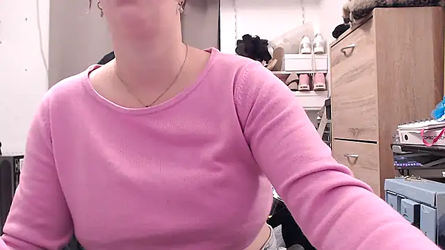 Snapshot of Amai_Live chatting on November 2025 08:03:01 AM Amai Live online show from November 2025 08:03:01 AM