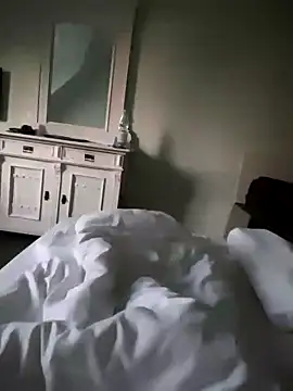 kiam471 online show from October 2025 05:30:01 AM