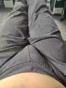 kiam471 online show from February 2026 01:42:01 PM