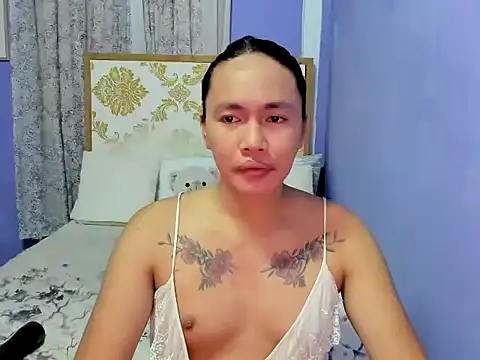 lady kim boner online show from November 2025 04:12:01 AM