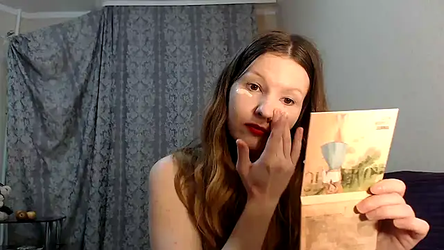 Snapshot of SecretWithJessie chatting on December 2024 05:42:01 PM SecretWithJessie online show from December 2024 05:42:01 PM
