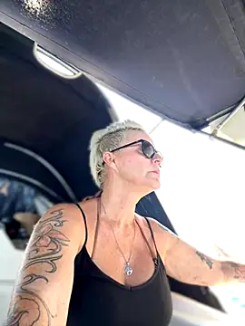 Snapshot of German_Milf chatting on September 2025 10:59:01 AM German Milf online show from September 2025 10:59:01 AM