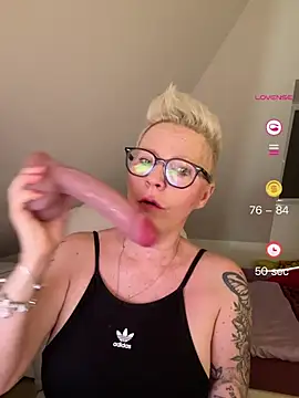 German Milf online show from May 2026 09:38:02 AM