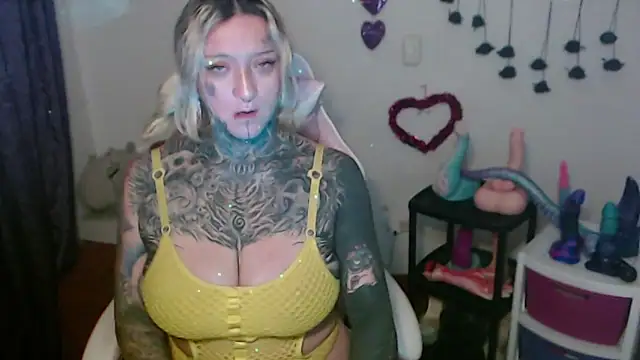 SLOPPYTITSS online show from April 2026 10:35:02 AM