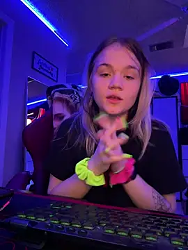 Cutiepiespanks online show from March 2025 01:24:02 AM