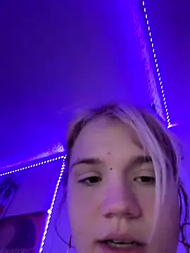 Cutiepiespanks online show from October 2025 08:40:01 PM