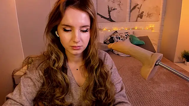 Snapshot of Betty_June chatting on February 2025 01:19:02 AM Betty June online show from February 2025 01:19:02 AM