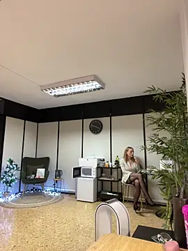 EmaSalis online show from December 2024 02:49:02 PM