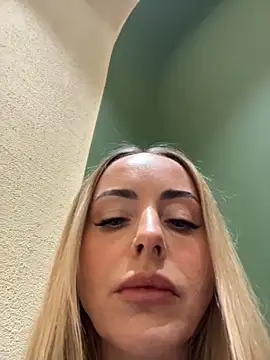 EmaSalis online show from March 2026 09:38:01 AM