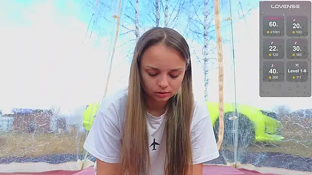 Misss Vikk online show from April 2026 09:50:01 AM