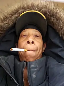 Snapshot of Vybezmaster chatting on November 2025 07:24:01 PM Vybezmaster online show from November 2025 07:24:01 PM