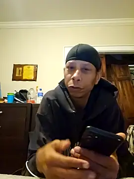 Snapshot of Vybezmaster chatting on November 2025 11:25:01 PM Vybezmaster online show from November 2025 11:25:01 PM