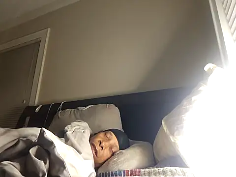 Snapshot of Vybezmaster chatting on November 2025 09:20:02 AM Vybezmaster online show from November 2025 09:20:02 AM