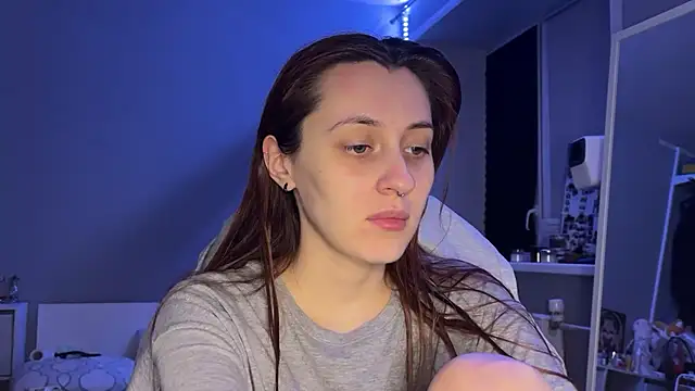 Uniarten online show from April 2026 08:24:02 PM