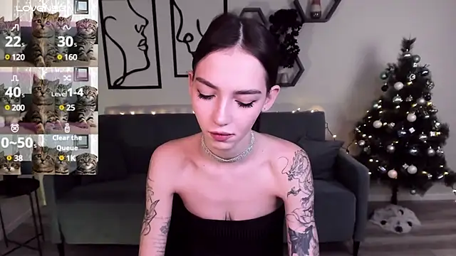 SophieCatty online show from December 2024 11:21:01 PM