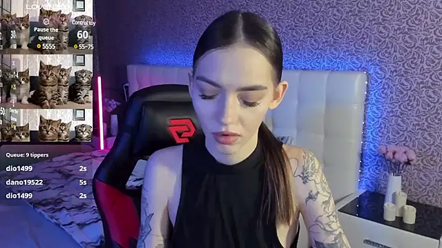 SophieCatty online show from February 2025 09:38:02 AM