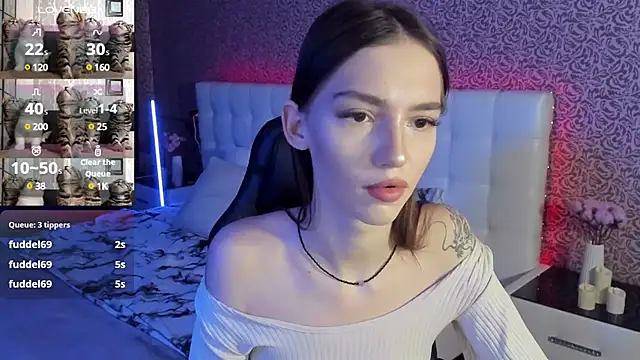 SophieCatty online show from February 2025 10:04:01 AM