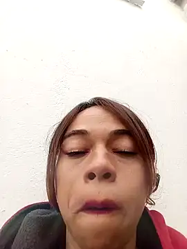 Snapshot of ZulyMichels chatting on January 2025 03:46:01 PM ZulyMichels online show from January 2025 03:46:01 PM