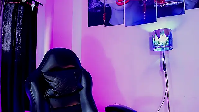 Alexandra Hornny online show from April 2026 03:08:01 PM