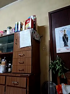 Snapshot of White_rabbit_ chatting on February 2026 10:42:01 PM White rabbit online show from February 2026 10:42:01 PM