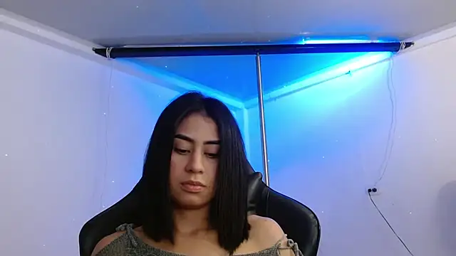 Snapshot of Martina1369 chatting on June 2026 05:07:01 AM Martina1369 online show from June 2026 05:07:01 AM