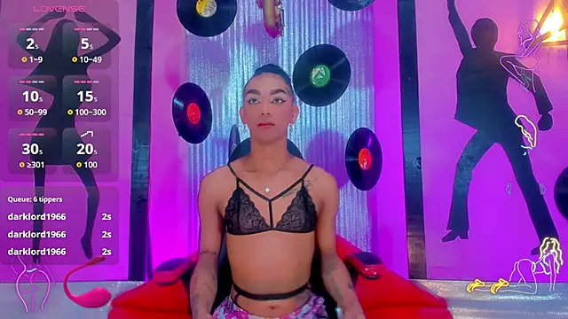 nickyminach  online show from November 2025 07:12:01 PM