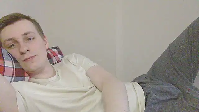 Snapshot of your_andy chatting on April 2026 05:44:02 AM your andy online show from April 2026 05:44:02 AM