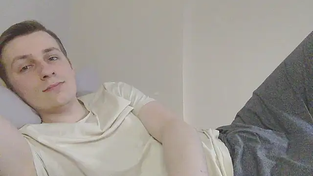 Snapshot of your_andy chatting on May 2026 05:35:02 AM your andy online show from May 2026 05:35:02 AM