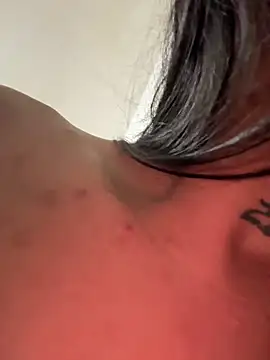 Ortegakim online show from November 2025 01:40:01 AM