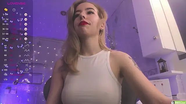 Fire moth online show from December 2024 04:30:02 AM