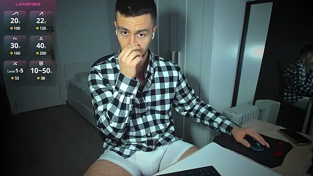 HonestAndrew online show from March 2025 03:31:01 PM