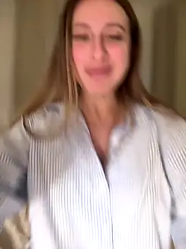 Eva Ryen online show from December 2025 08:17:01 PM