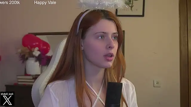 doll lesli online show from February 2025 09:10:01 PM