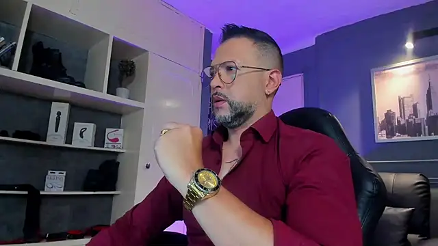 MrFrank tattoo online show from October 2025 11:47:02 AM