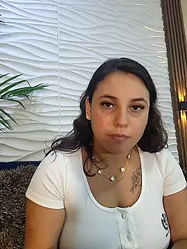 LizzRouse online show from October 2025 09:56:01 PM