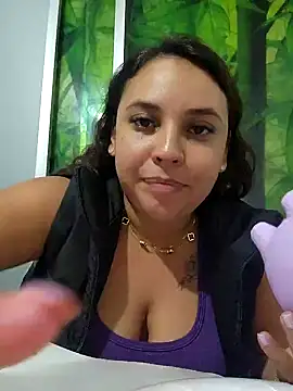 LizzRouse online show from October 2025 09:45:01 PM