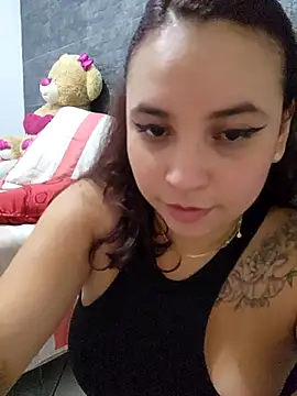 LizzRouse online show from December 2025 01:04:02 AM