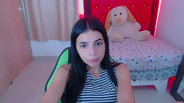 elenna online show from December 2024 05:37:02 PM
