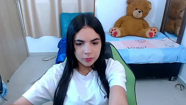  elenna online show from March 2025 05:37:01 PM