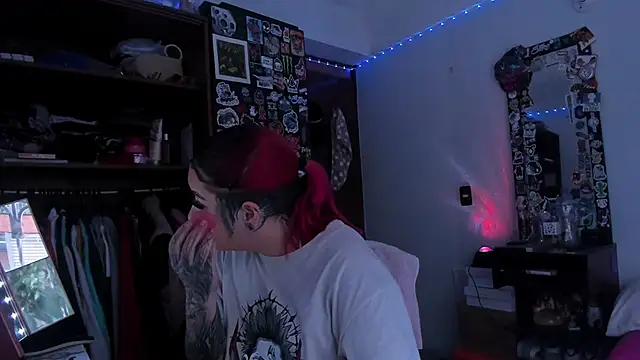 Snapshot of Jessie_williams chatting on January 2025 07:32:02 PM Jessie williams online show from January 2025 07:32:02 PM