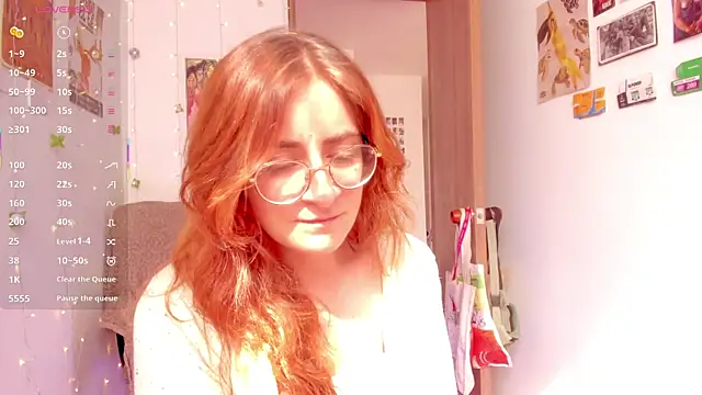 linda giggle online show from October 2025 01:40:02 PM