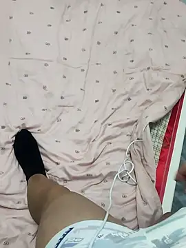 guozuo online show from October 2025 01:30:01 PM