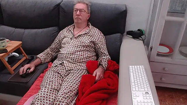 Nudelschwanz online show from February 2025 07:02:01 AM