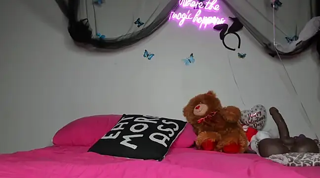 ThickAssRena online show from February 2025 02:42:02 AM