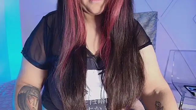 emmajohnss online show from September 2025 03:50:02 AM