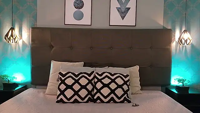 Madisonsmiith online show from March 2025 09:53:01 PM