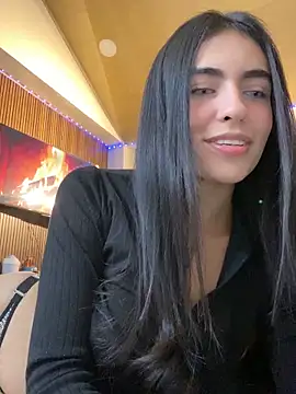 DaphneUwu online show from February 2026 01:34:01 AM