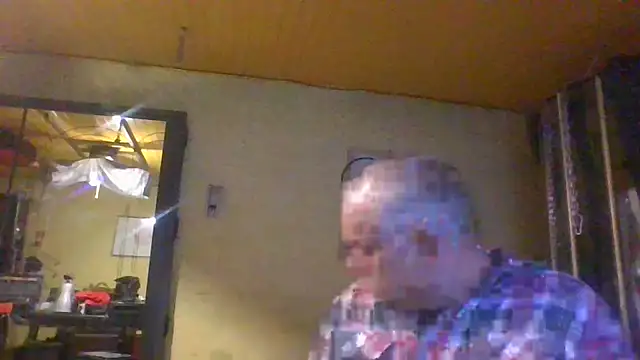 Snapshot of jeanlulu chatting on October 2025 07:04:02 PM jeanlulu online show from October 2025 07:04:02 PM