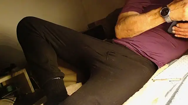 mike30nbg online show from December 2024 07:52:02 PM